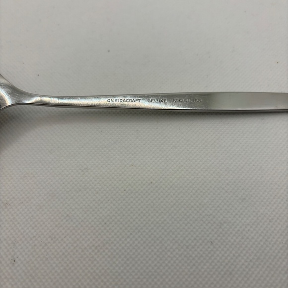 Oneidacraft, Capistrano Stainless Pie Server, Circa 1971, Vintage - Picture 5 of 6